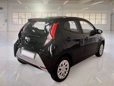 Toyota Aygo Connect 1.0 VVT-i 72 CV 5 porte x-you MMT (2)