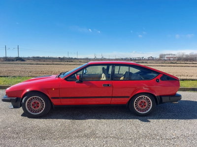 Alfa Romeo Alfetta GTV 6 2.5i (4)