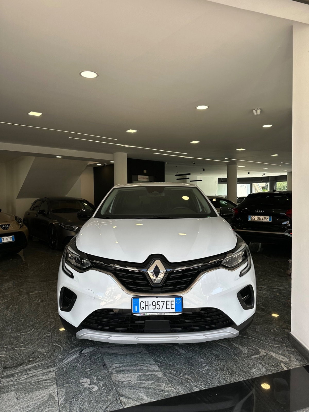 Renault Captur TCe 100 CV GPL Equilibre (2)