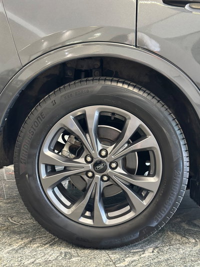 Ford Kuga 2.0 EcoBlue Hybrid 150 CV 2WD ST-Line X (14)
