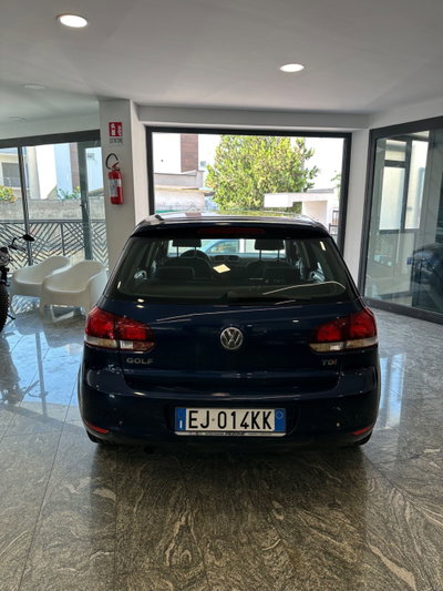 Volkswagen Golf 1.6 TDI DPF 5p. Highline (5)