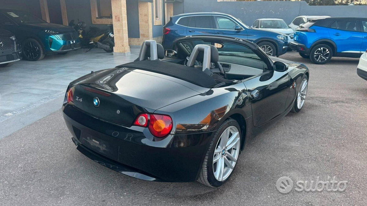 BMW Z4 Cabrio Z4 2.5i cat Roadster (2)