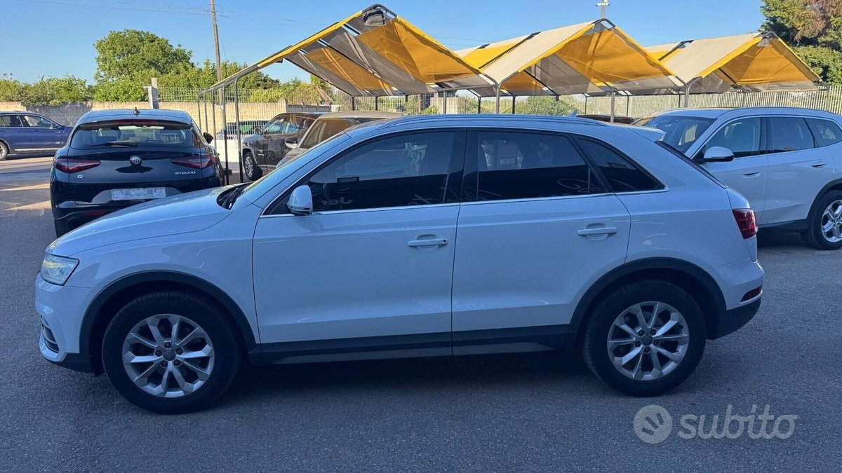 Audi Q3 2.0 TDI 150 CV quattro Sport (11)
