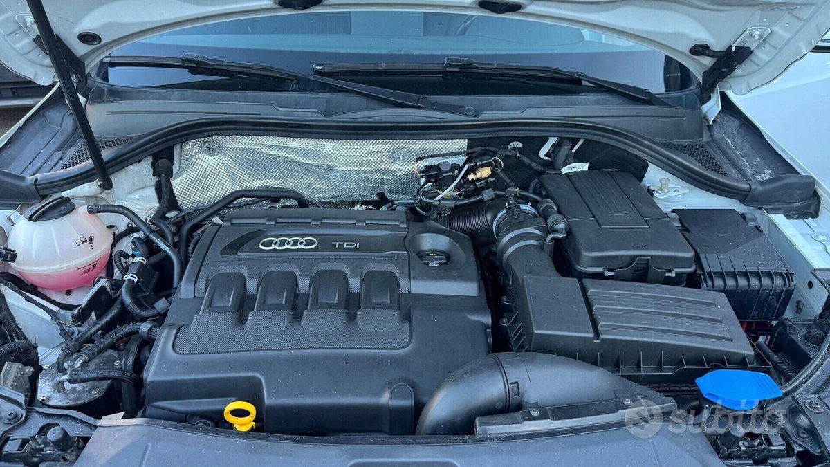 Audi Q3 2.0 TDI 150 CV quattro Sport (13)