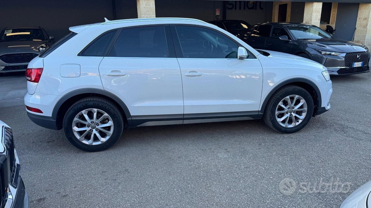 Audi Q3 2.0 TDI 150 CV quattro Sport (6)
