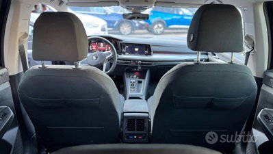 Volkswagen Golf 2.0 TDI SCR Life (12)
