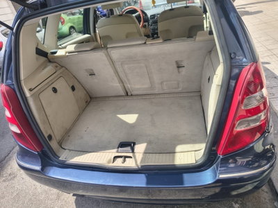 Mercedes-Benz Classe A 180 CDI Elegance (9)