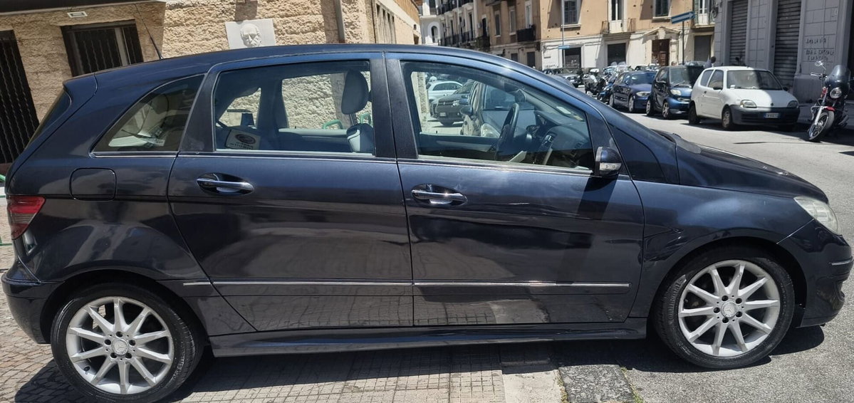Mercedes-Benz Classe B 200 CDI Chrome (3)