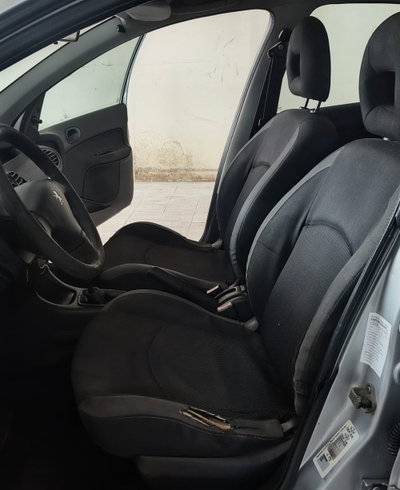 Peugeot 206 HDi 5p. Sweet Years (12)
