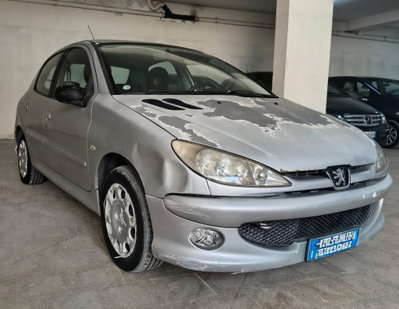Peugeot 206 HDi 5p. Sweet Years (2)