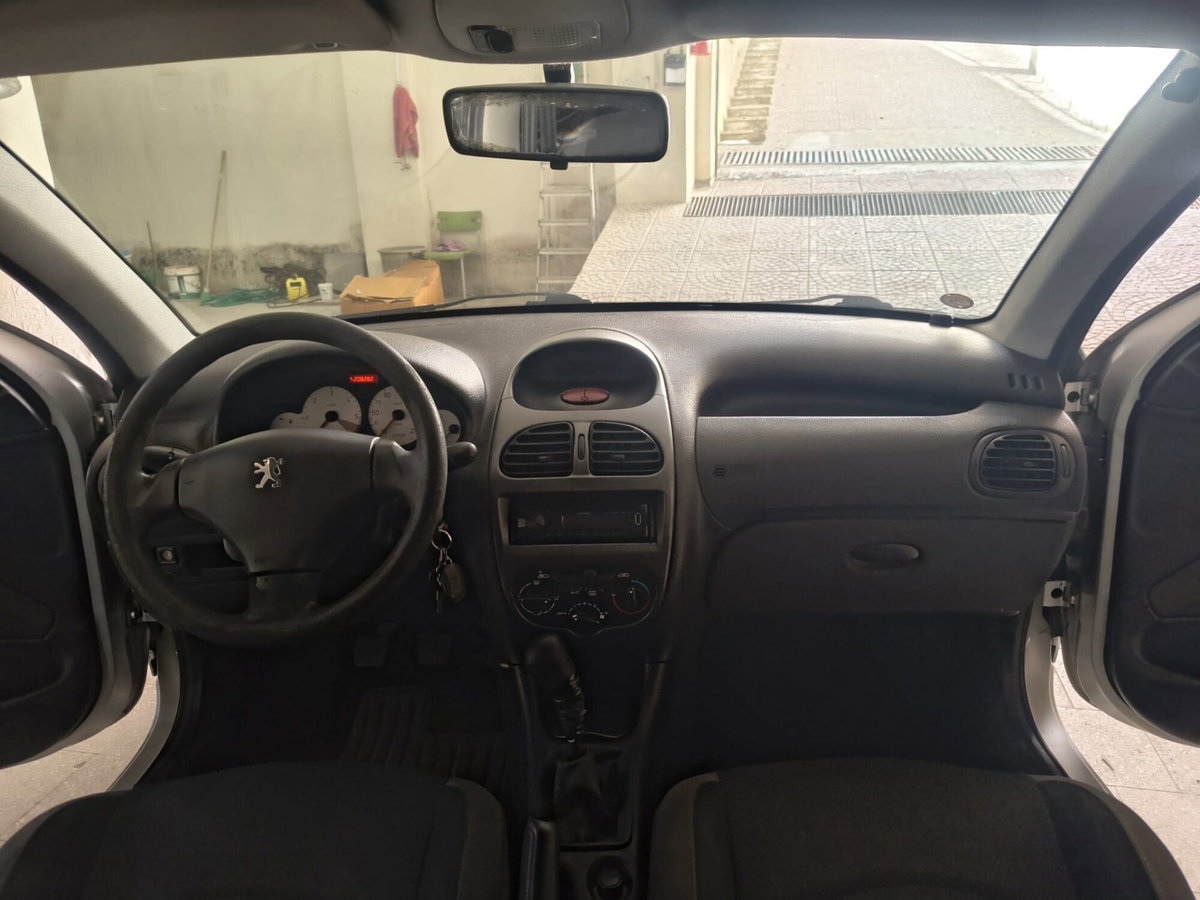 Peugeot 206 HDi 5p. Sweet Years (8)