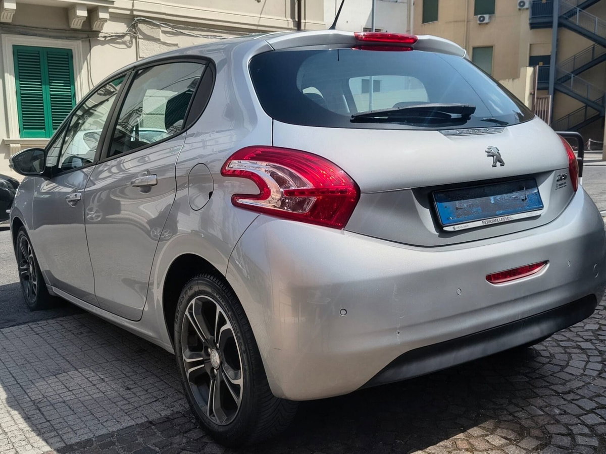Peugeot 208 VTi 95 CV 5p. GPL Access (4)