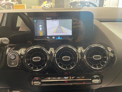 Mercedes-Benz GLA SUV 180 d Automatic Sport Plus (13)