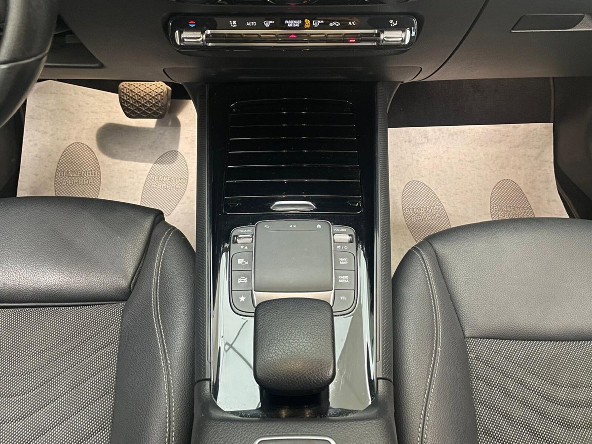Mercedes-Benz GLA SUV 180 d Automatic Sport Plus (15)