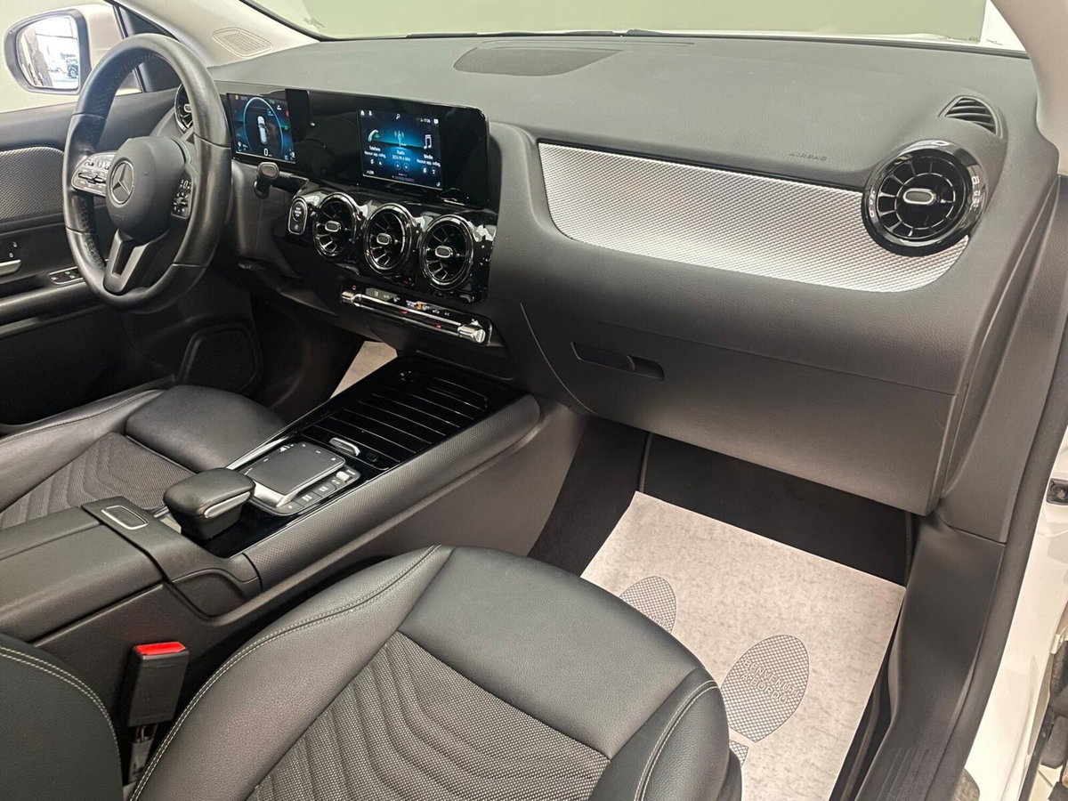 Mercedes-Benz GLA SUV 180 d Automatic Sport Plus (16)