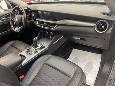 Alfa Romeo Stelvio Stelvio 2.2 Turbodiesel 190 CV AT8 RWD Executive (17)