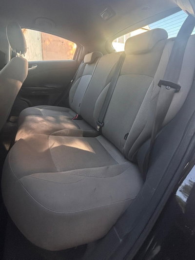 Alfa Romeo Giulietta 1.6 JTDm-2 Exclusive (10)