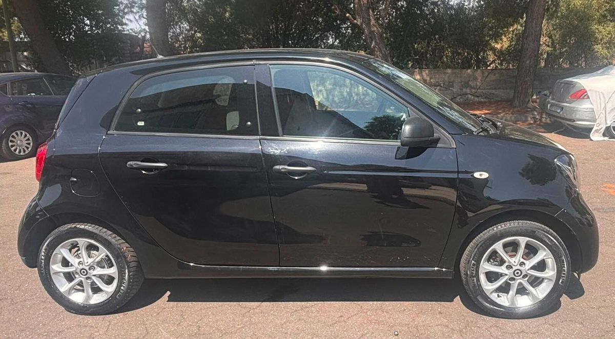 smart forfour forfour 70 1.0 twinamic Passion (2)