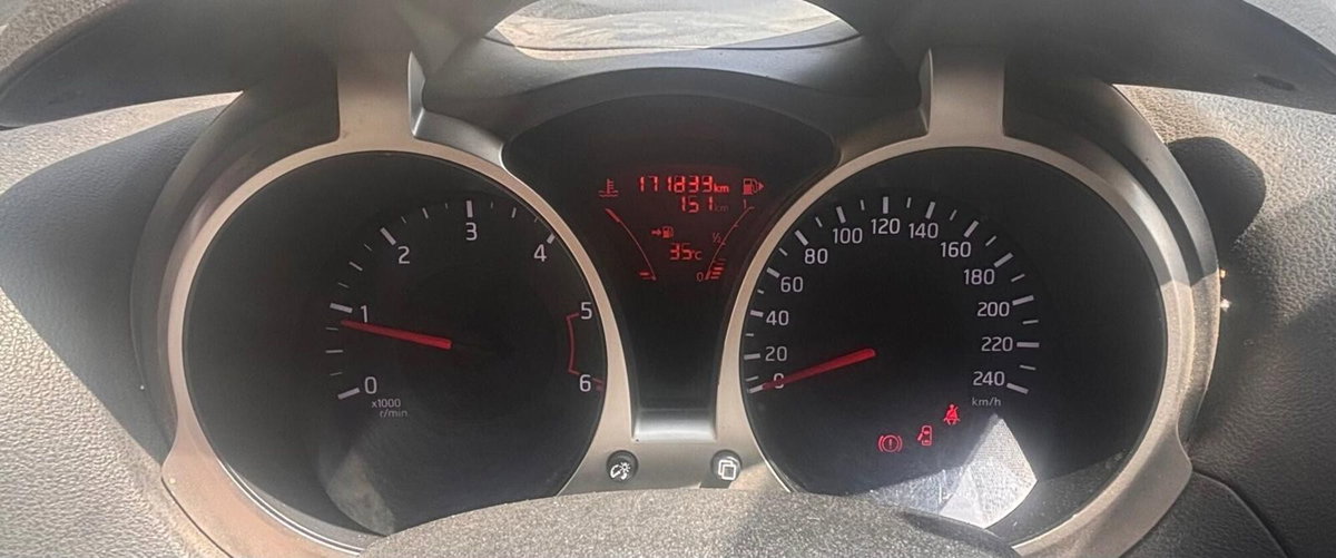 Nissan Juke 1.5 dCi Tekna (15)