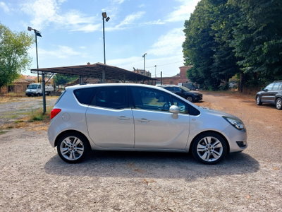 Opel Meriva 1.6 CDTI Start&Stop Cosmo (9)