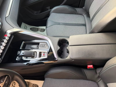 Peugeot 3008 BlueHDi 130 S&S EAT8 Allure Pack (10)