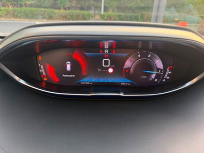 Peugeot 3008 BlueHDi 130 S&S EAT8 Allure Pack (15)