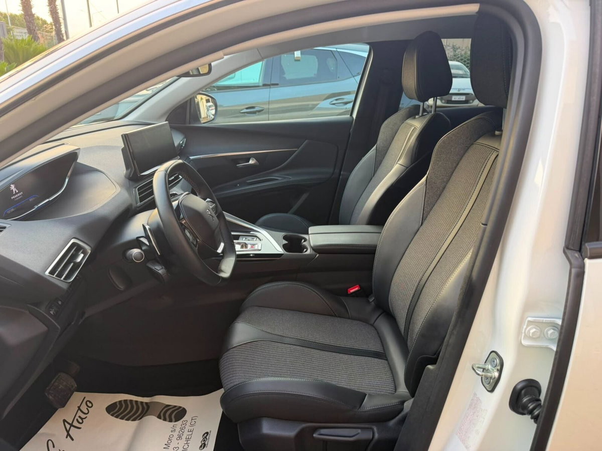 Peugeot 3008 BlueHDi 130 S&S EAT8 Allure Pack (9)