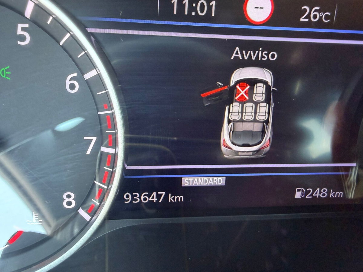 Nissan Juke 1.0 dig-t N-Connecta 114cv (12)