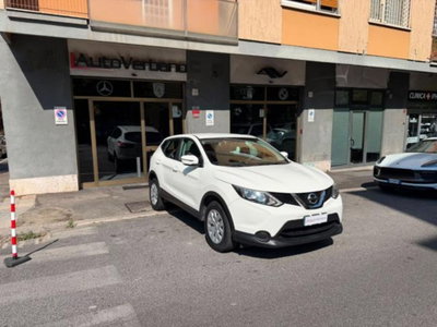 Nissan Qashqai 1.5 dCi Visia (3)