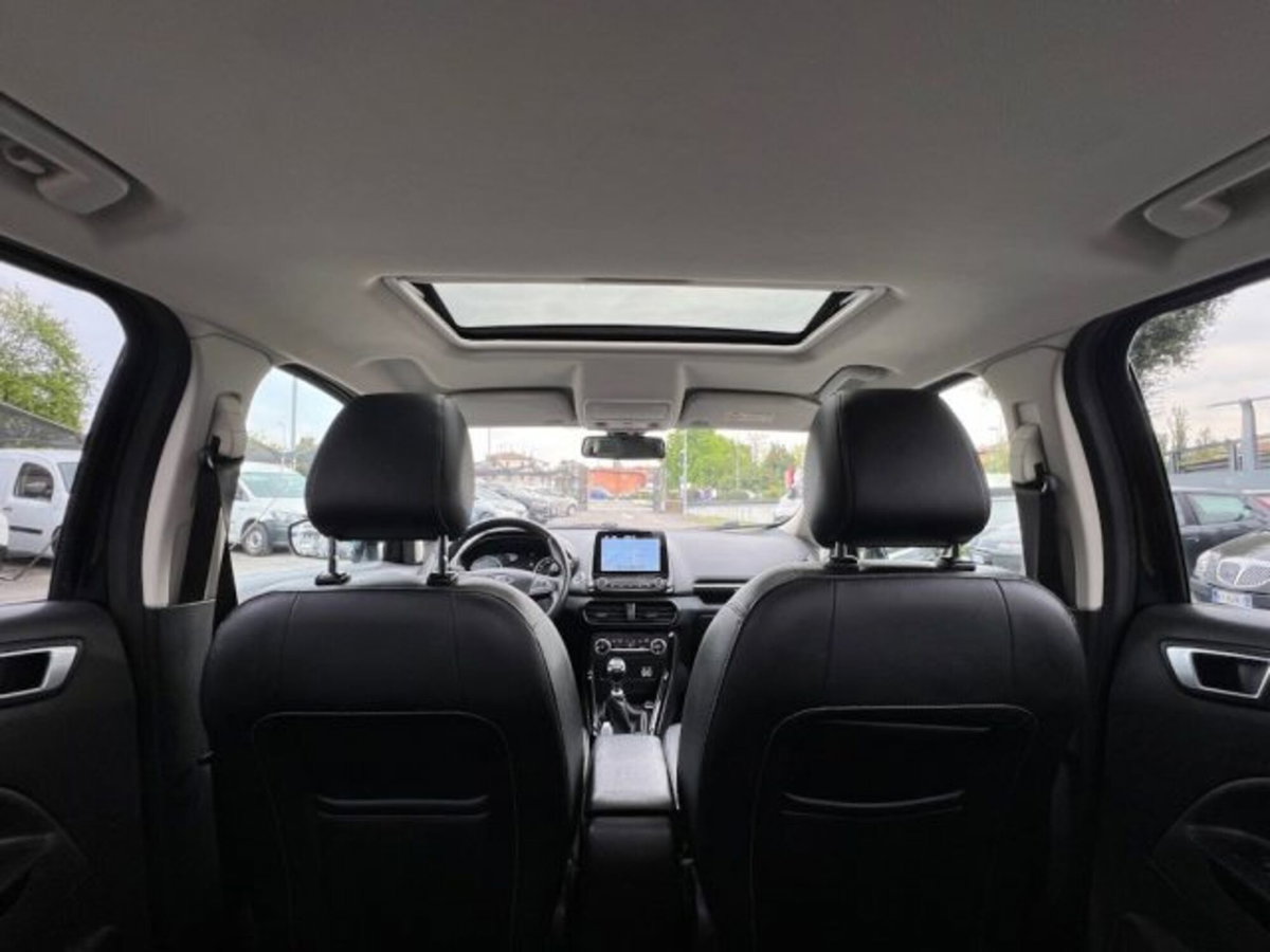 Ford EcoSport 1.5 TDCi 100 CV Start&Stop Titanium (18)