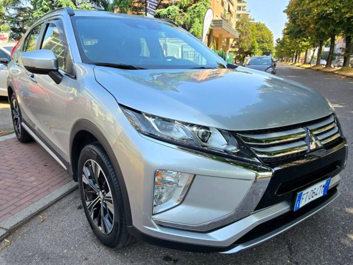 Mitsubishi Eclipse Cross 1.5 turbo 4WD aut. Diamond (12)