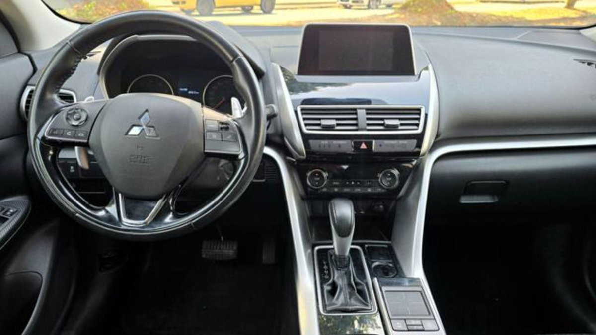 Mitsubishi Eclipse Cross 1.5 turbo 4WD aut. Diamond (18)