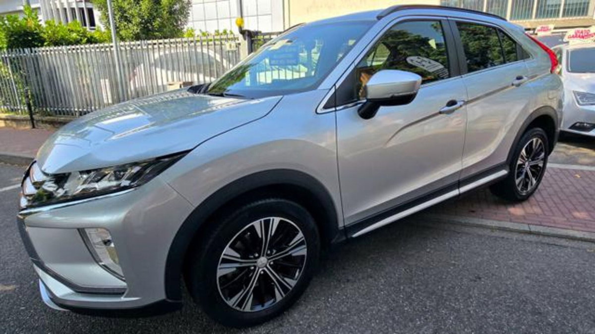 Mitsubishi Eclipse Cross 1.5 turbo 4WD aut. Diamond (2)
