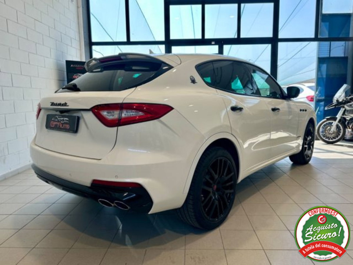 Maserati Levante Levante V6 AWD Gransport (4)