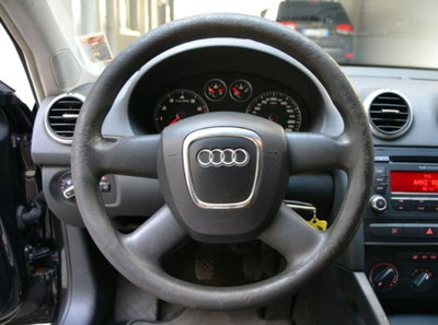 Audi A3 Sportback 1.6 Attraction (6)