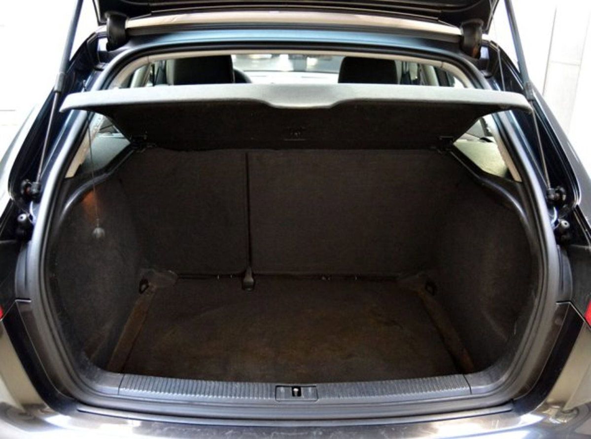 Audi A3 Sportback 1.6 Attraction (8)