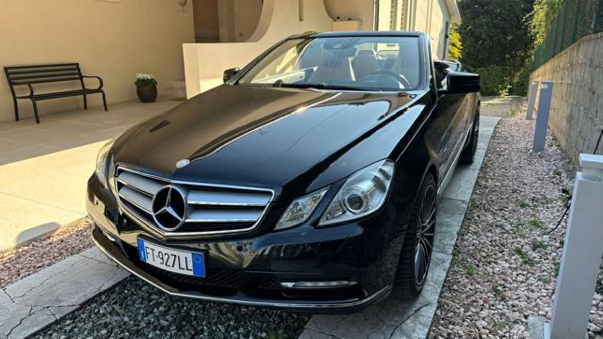 Mercedes-Benz Classe E Cabrio 350 CDI Cabrio BlueEFFICIENCY Avantgarde (19)