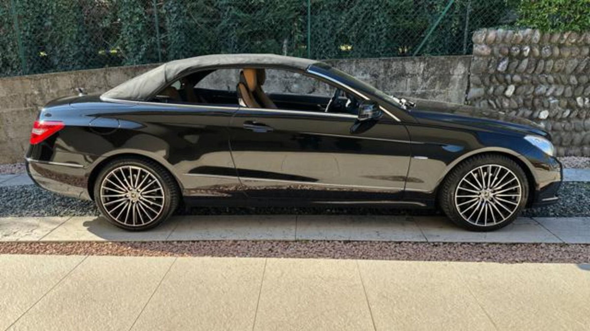 Mercedes-Benz Classe E Cabrio 350 CDI Cabrio BlueEFFICIENCY Avantgarde (4)