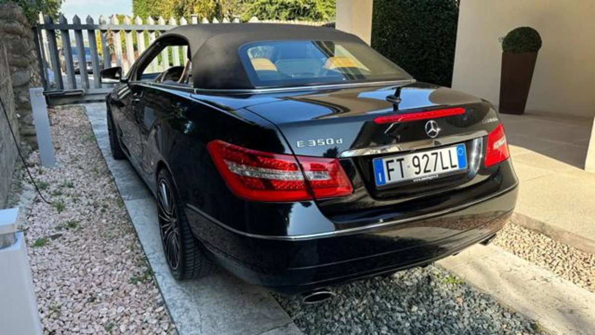 Mercedes-Benz Classe E Cabrio 350 CDI Cabrio BlueEFFICIENCY Avantgarde (7)