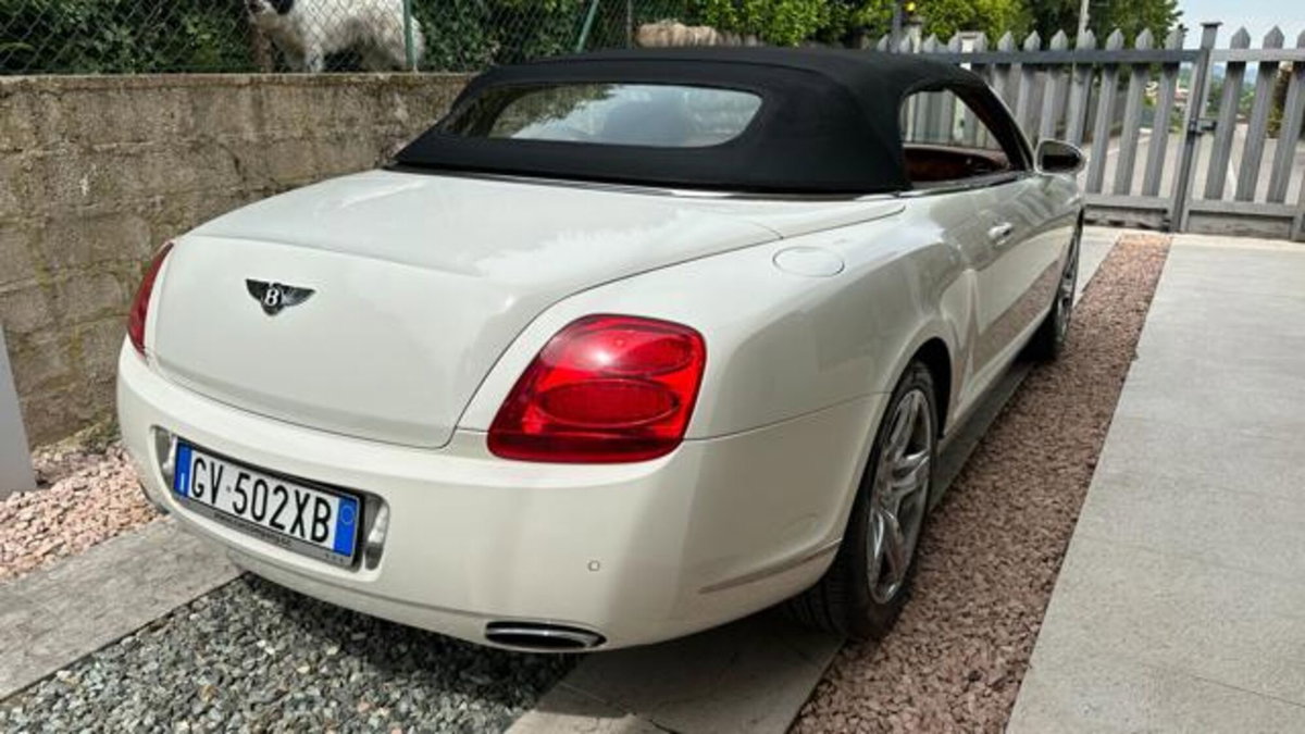 Bentley Continental GTC Continental GTC (10)