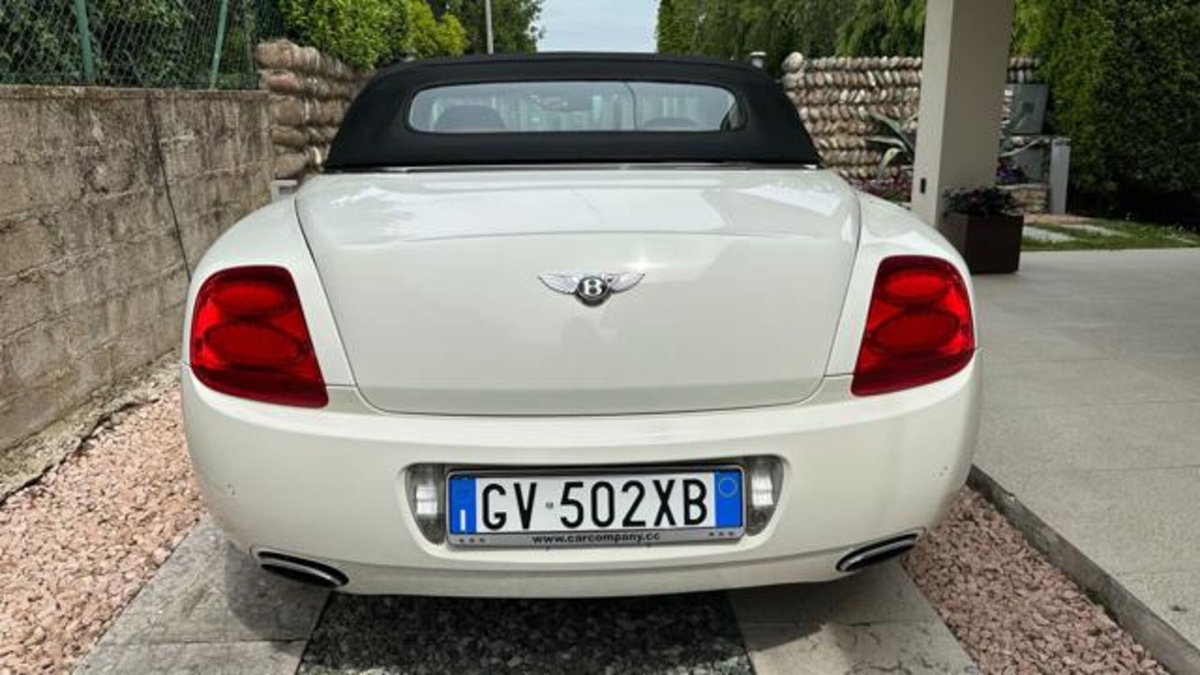 Bentley Continental GTC Continental GTC (12)