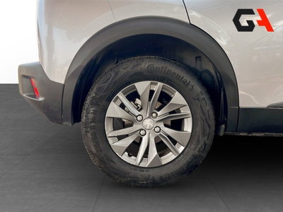 Peugeot 2008 1.2 turbo Allure 100cv (19)