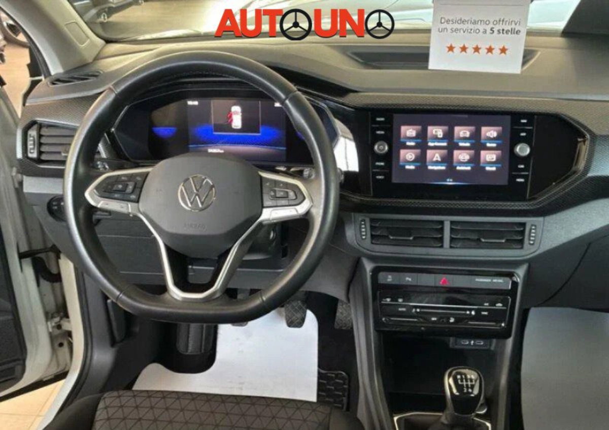 Volkswagen T-Cross 1.0 TSI Sport (11)