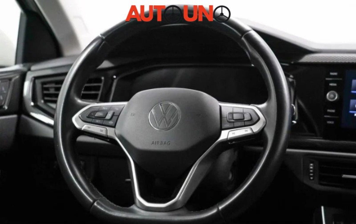 Volkswagen Polo 1.0 EVO (13)