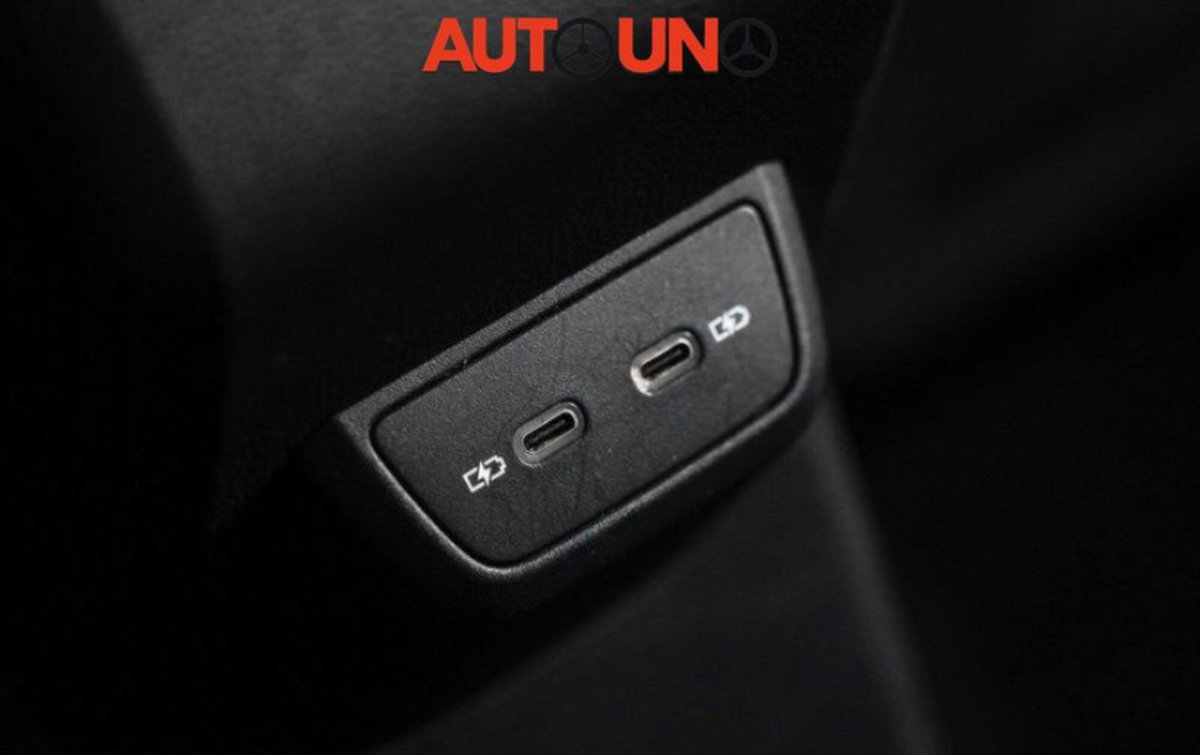 Volkswagen Polo 1.0 EVO (20)