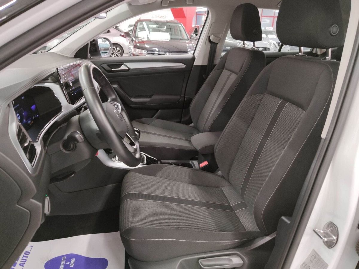 Volkswagen T-Roc 1.0 TSI Life (13)