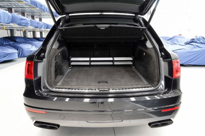Bentley Bentayga Bentayga W12 (14)