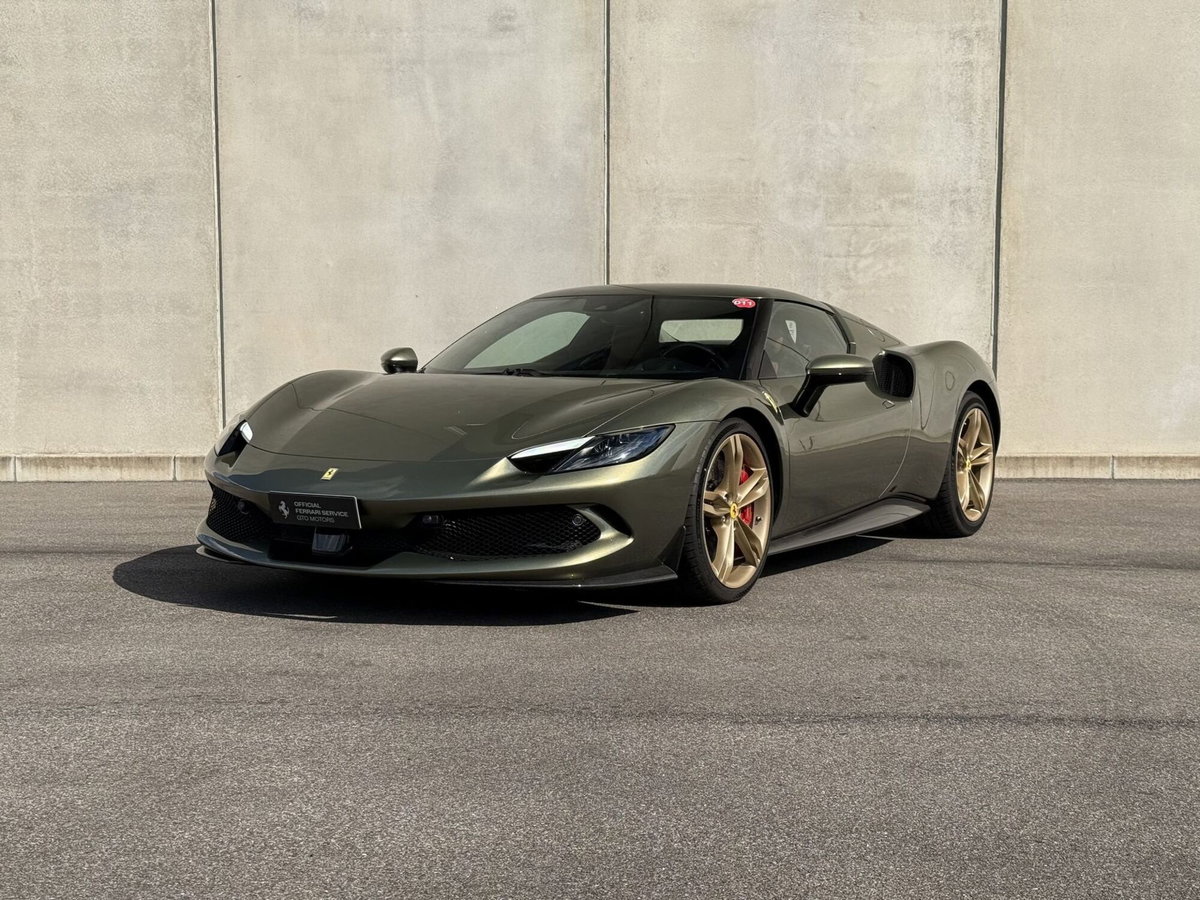 Ferrari 296 Coupé 3.0 GTB (3)