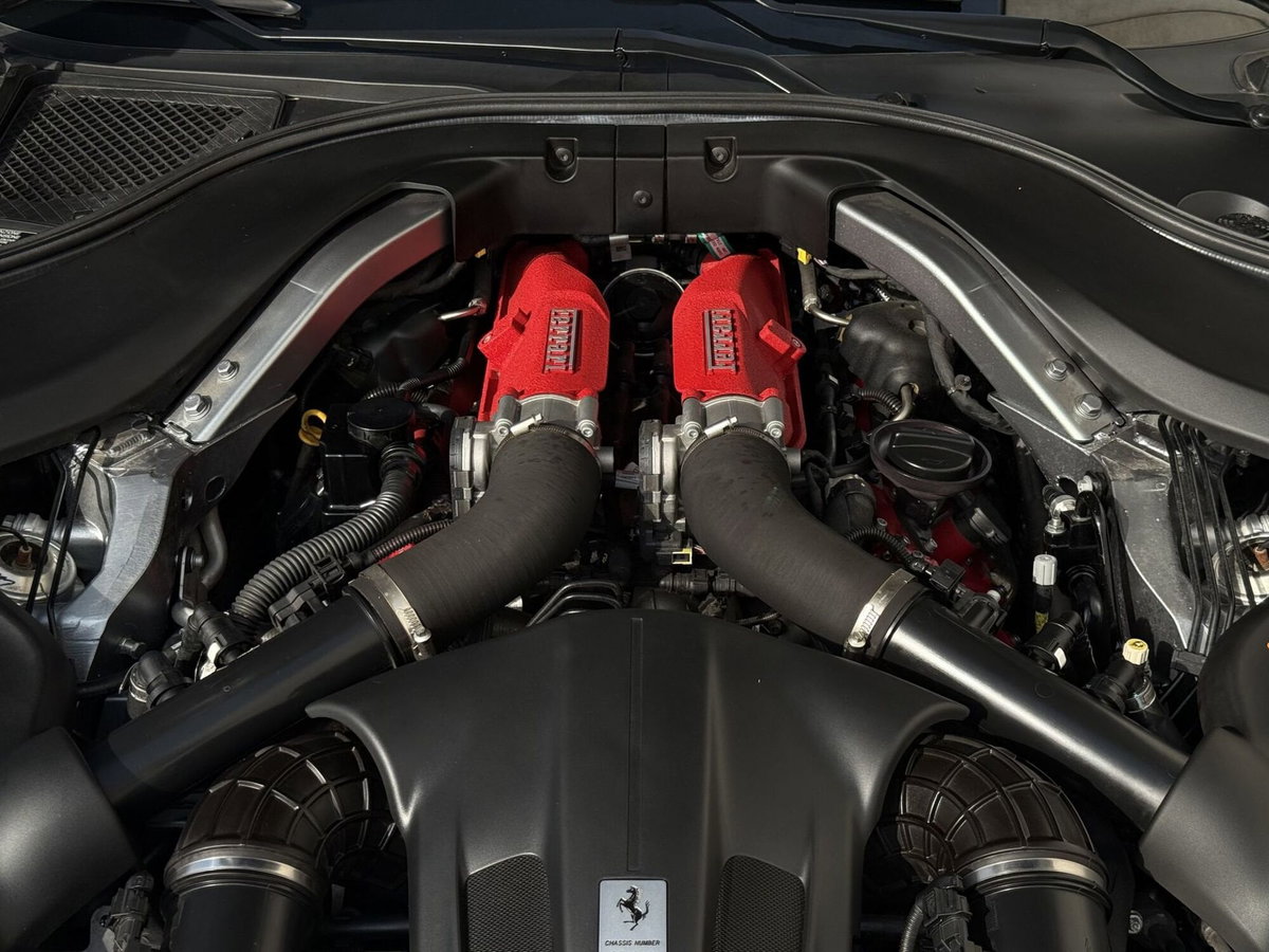 Ferrari Portofino Spider Portofino (15)