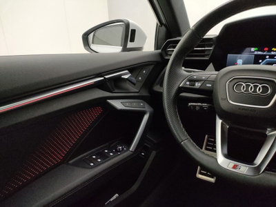 Audi A3 Sportback 35 TDI S tronic S line edition (16)